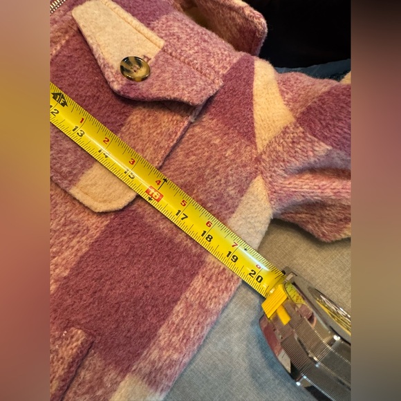 Avec Les Filles Plaid Sherpa Shacket Jacket Burgundy/Pink Cream Size S - Picture 7 of 8